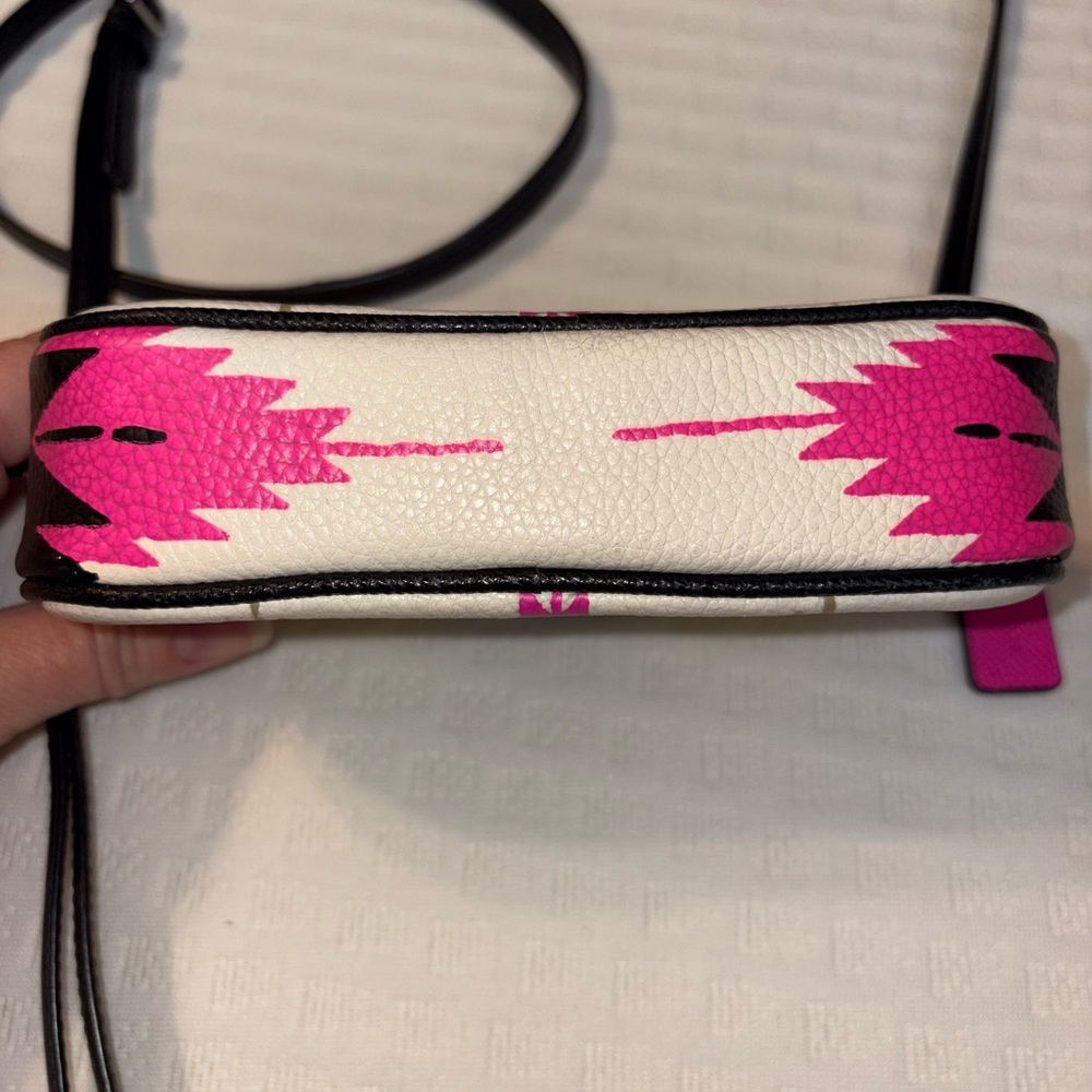 Coach Coachella Hawk Feathers Double Zip Wristlet & Crossbody – Rare - Picture 4 of 14